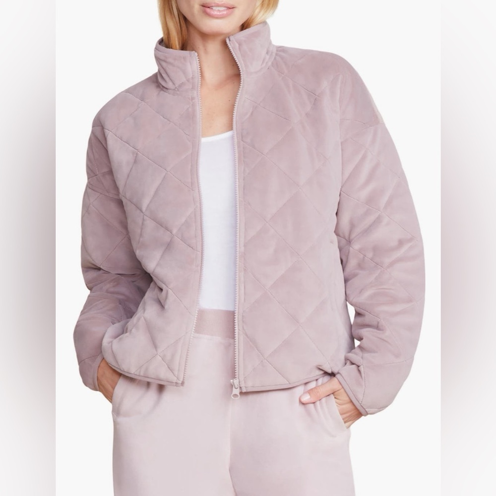 NEW Barefoot Dreams LuxeChic Quilted Velvour Jacket in Deep Taupe - Picture 1 of 10